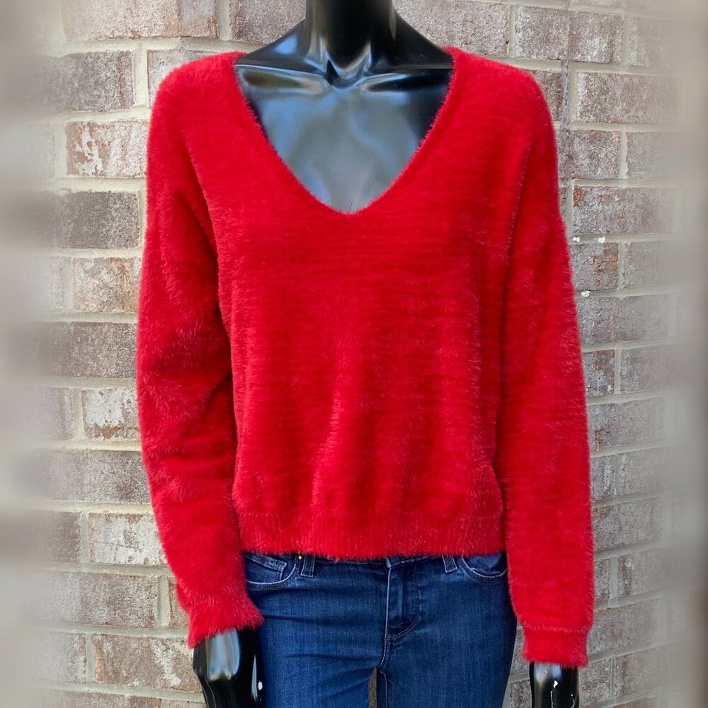 Ivy & Leo Fuzzy V-Neck Pullover Sweater Sz S/M
